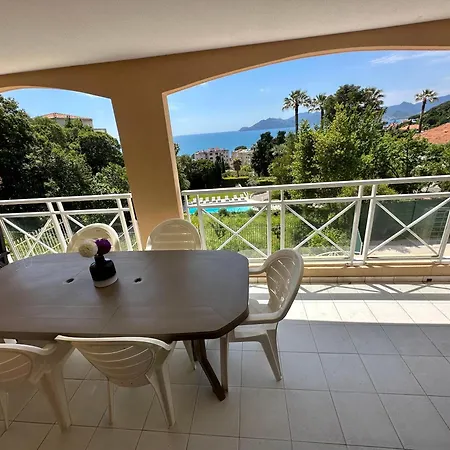 Francia Bat Gogh Διαμέρισμα